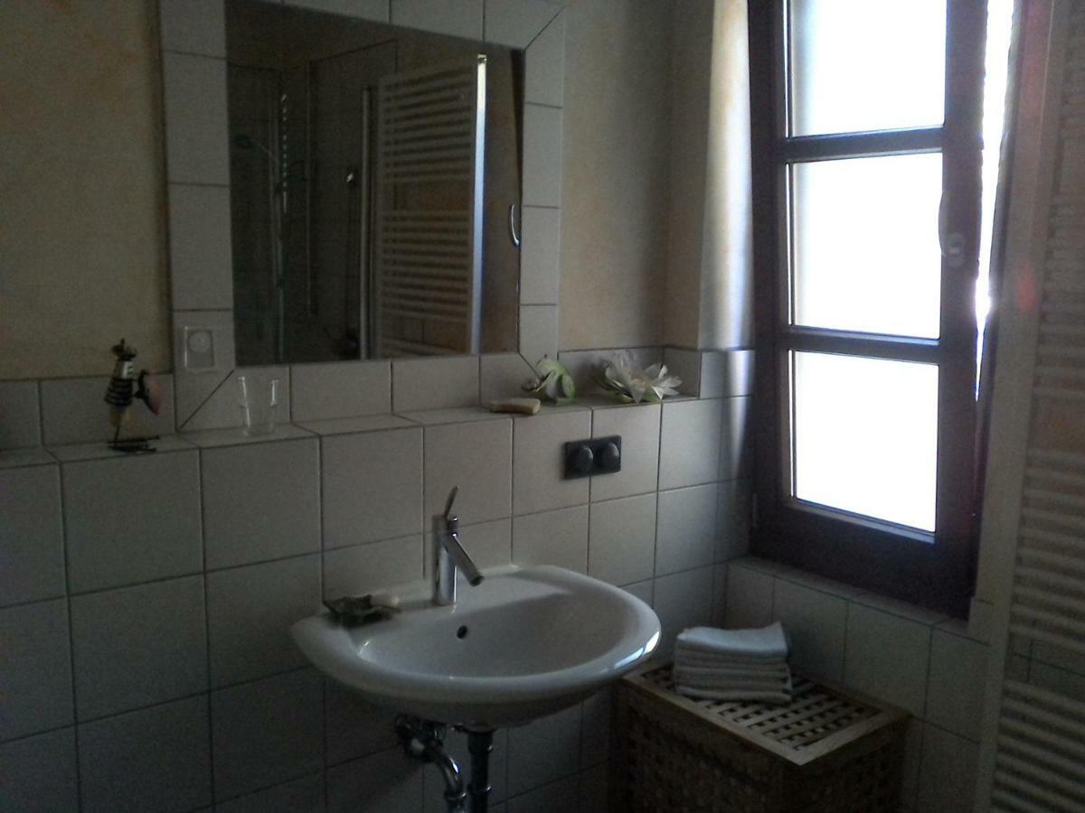 Messezimmer Naehe Zentrum Keulen Buitenkant foto