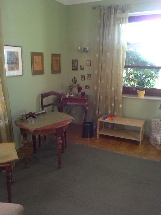 Messezimmer Naehe Zentrum Keulen Buitenkant foto