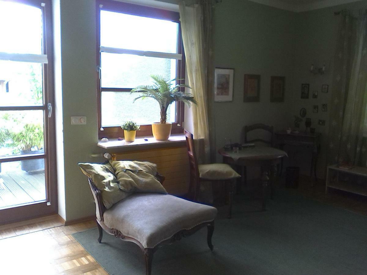 Messezimmer Naehe Zentrum Keulen Buitenkant foto